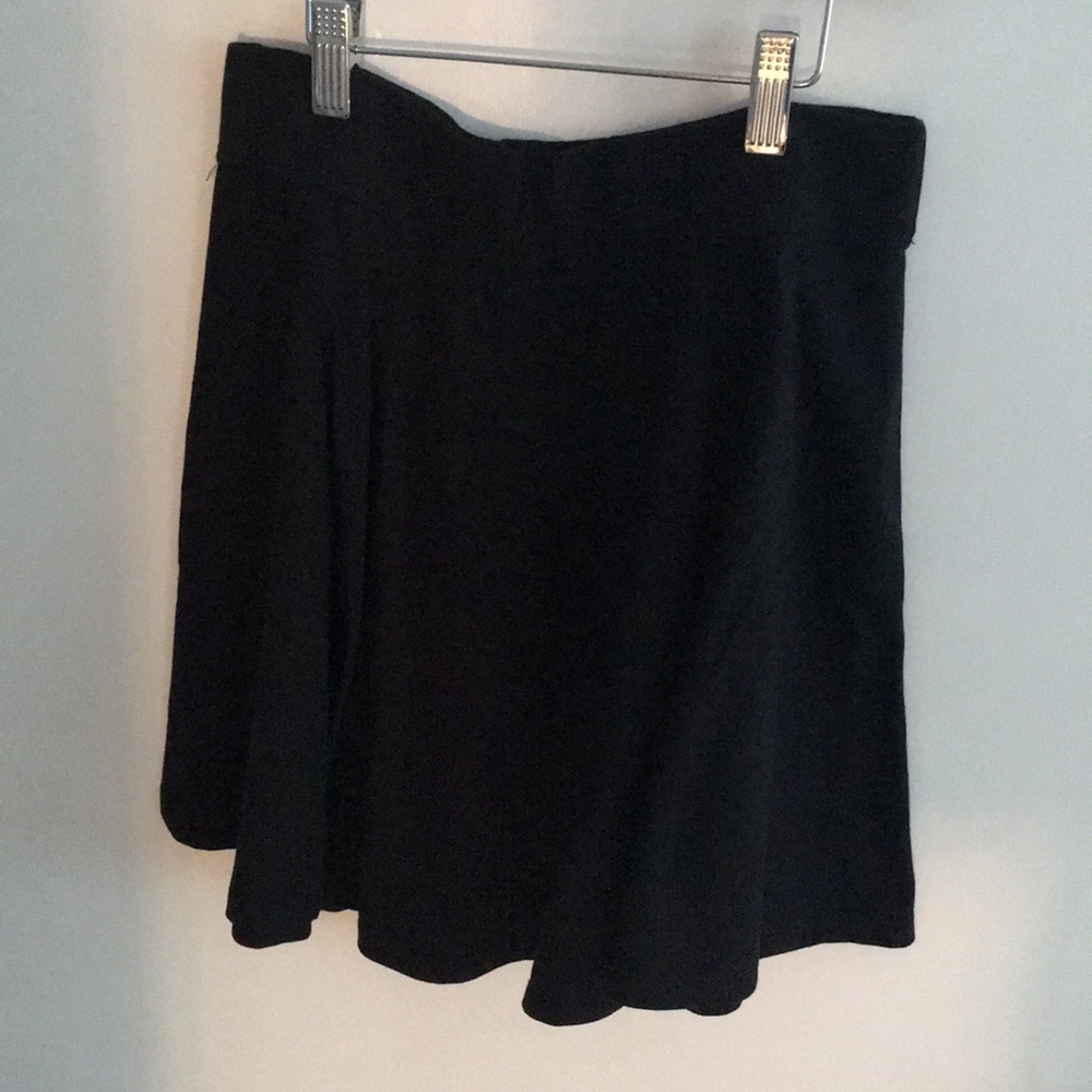 black hollister skater skirt